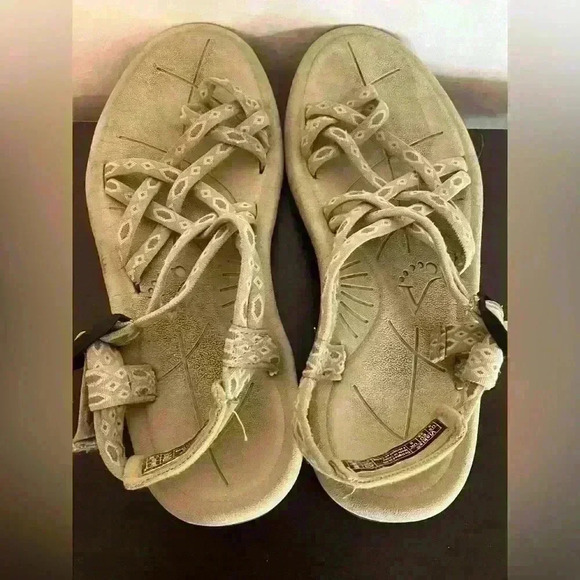 Viakix Womens‎ Walking Sport Athletic Outdoor Sandals Siena Beige Sz 8 Summer - Picture 9 of 11